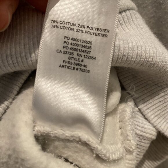 Aritzia Gray Cropped Hoodie - Picture 4 of 6